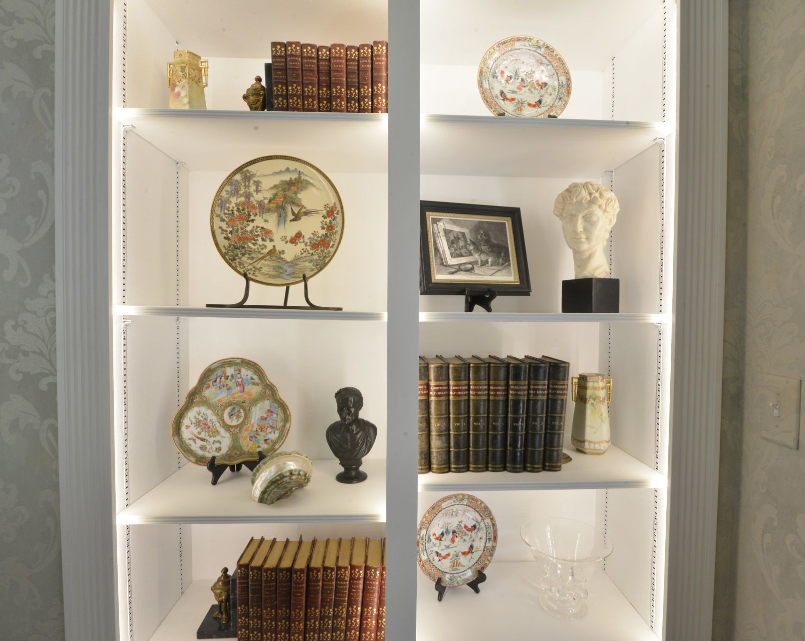 At Home with Margaret Lowery in her Lake Christine Drive home